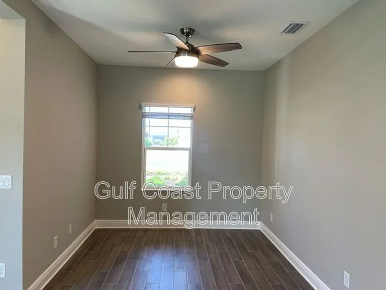 2620 Star Apple Way — Photo 4