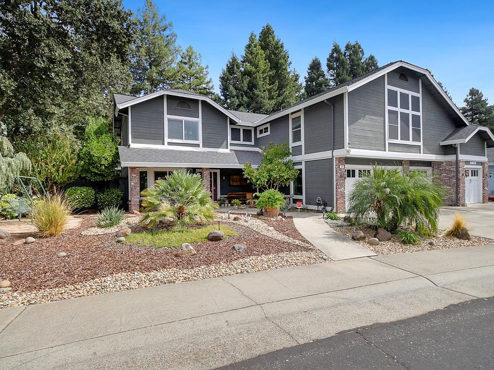 1st image of 301 Lenka Ct