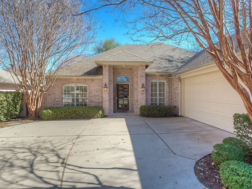 2nd image of 3245 Riverwood Dr