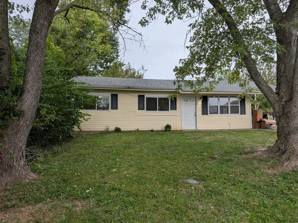 610 N Easter Ln, Columbia, MO 65201