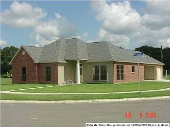 1st image of 1035 W Julia Ave