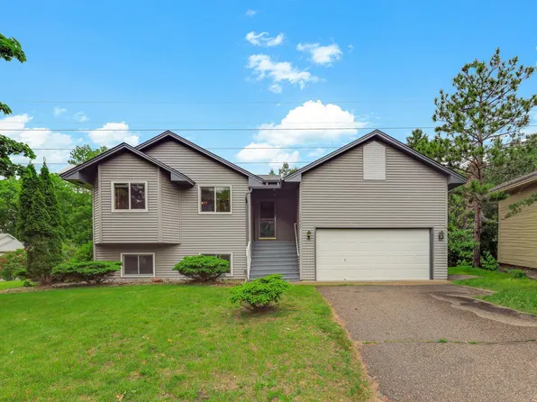 11622 Rio Loma Ln, Burnsville, MN 55337