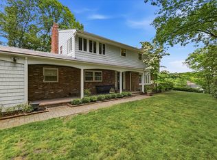 11 Pickman Rd, Beverly, MA 01915