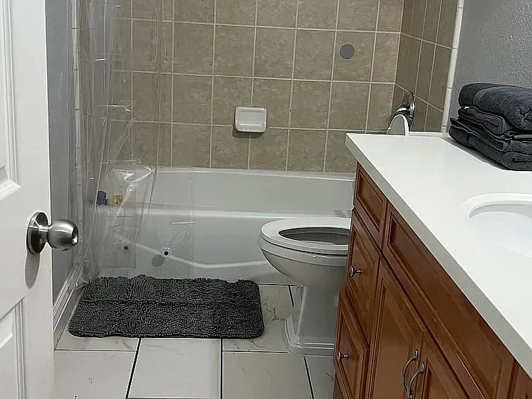 1747 Vistaglen Dr — Photo 11