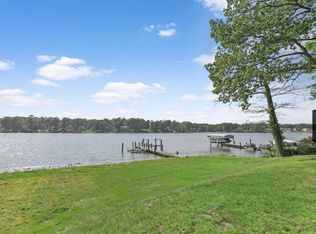 18295 N Fruitport Rd, Spring Lake, MI 49456