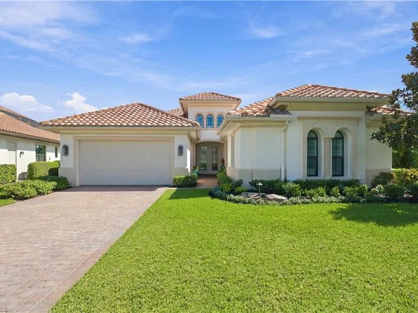 12372 Wisteria DR, NAPLES, FL 34120