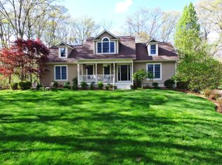 270 Woodward Ave, Seekonk, MA 02771