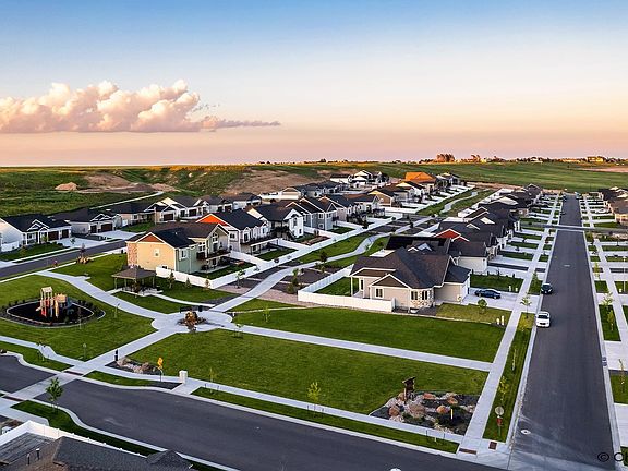 4th image of 3 Sullivan St