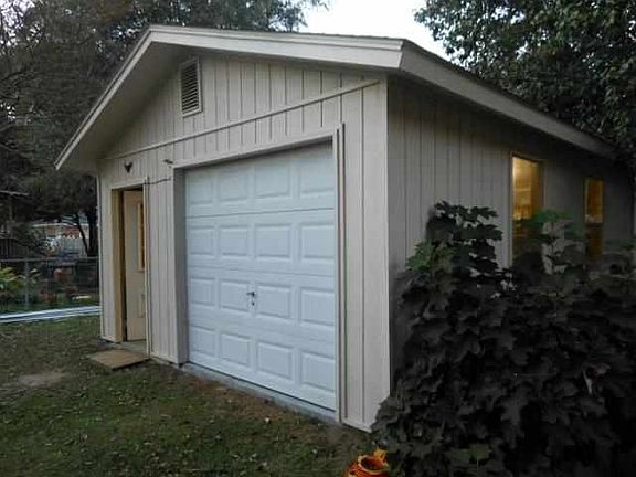 5th image of 3009 Glencove Dr