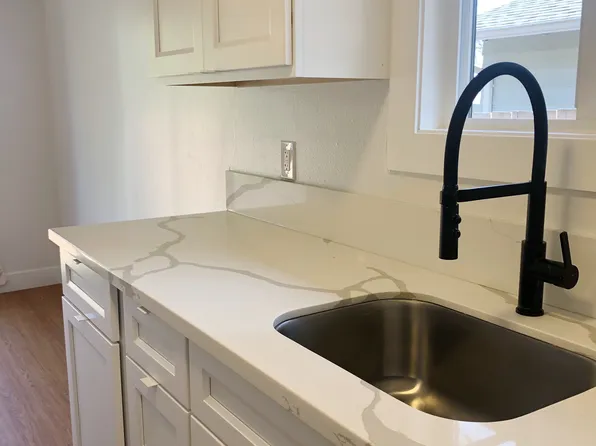 2034 NE Buffalo St #2034, Portland, OR 97211