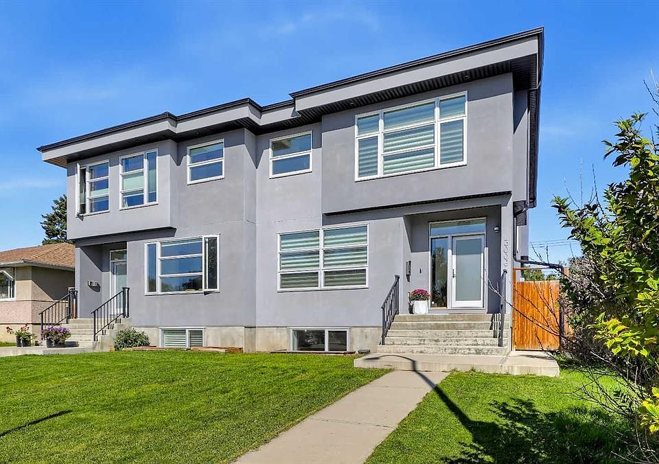 1st image of 3006 S 14th Ave SW