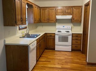 1036 S Ventura Ave, Springfield, MO 65804