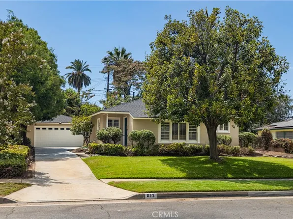 812 Serpentine Dr, Redlands, CA 92373