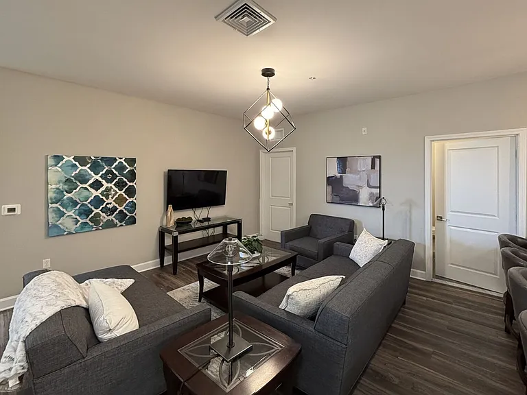 Residences at The Promenade — Photo 136