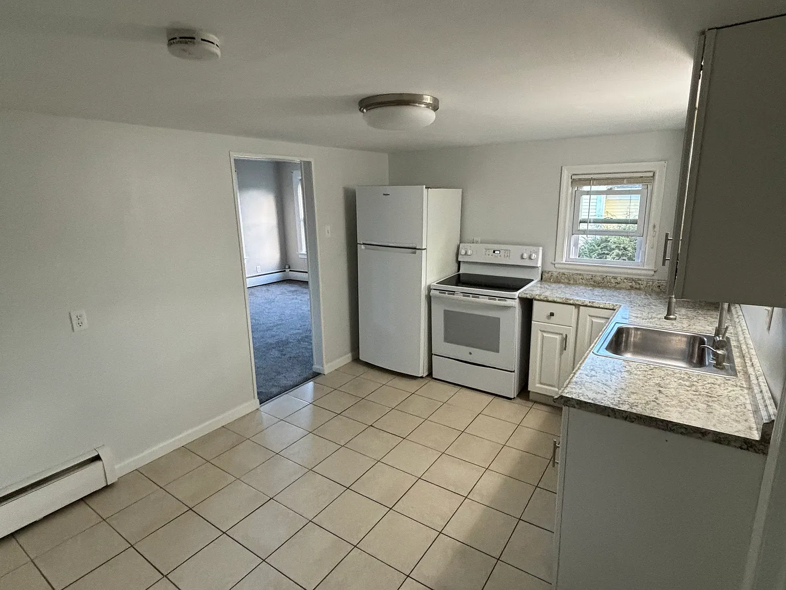 2 bed, 836 sqft, $1,850 — Photo 4