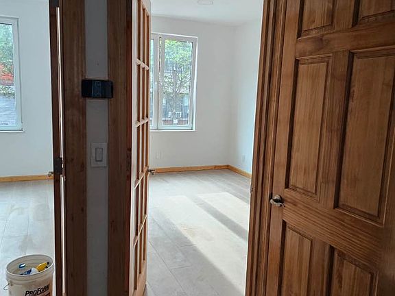 2nd image of 726 Leonard St Floor 3