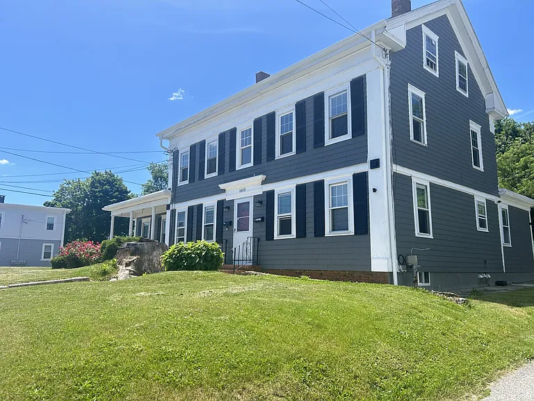 1615 Cranston St #2 — Photo 13