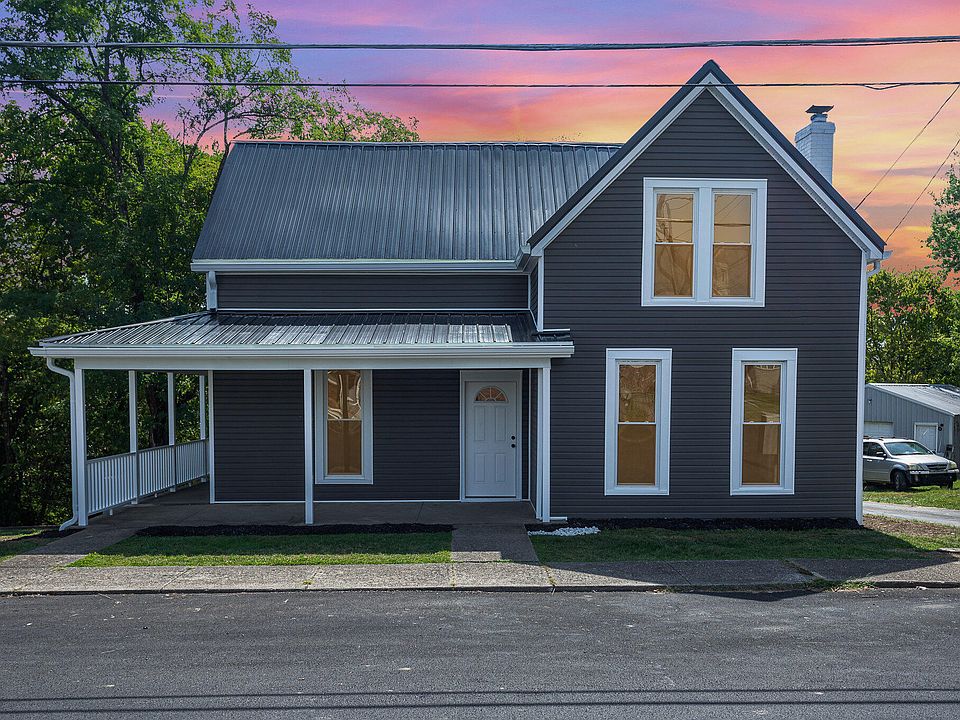 1st image of 107 W Adair St