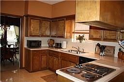 5th image of 12107 Auburn Hills Dr