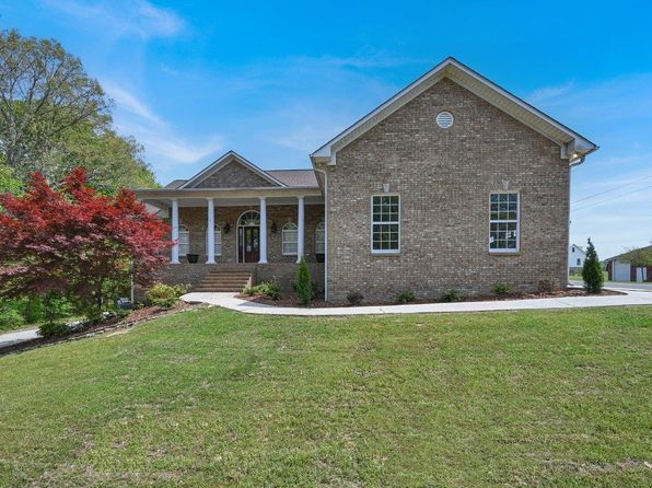 135 County Road 1335, Vinemont, AL 35179