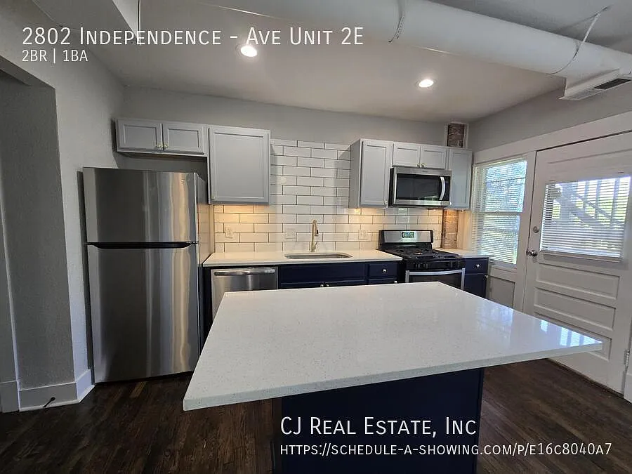 2 bed, $825 — Photo 3