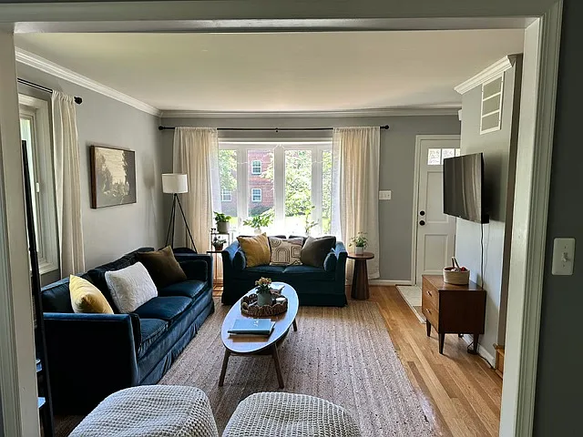 Beautiful bay window