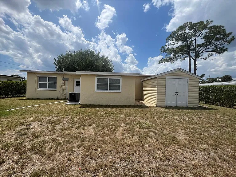 2472 Picnic St — Photo 30