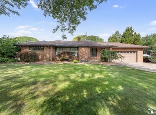 10860 Reeck Rd, Allen Park, MI 48101