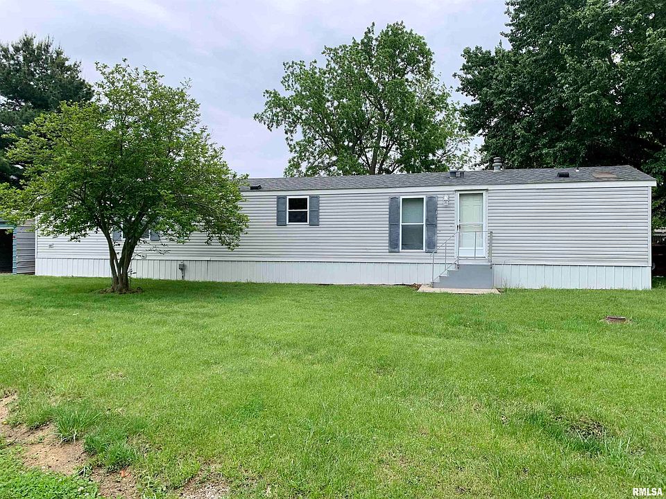 1 Tamaroa Dr, Pawnee, IL 62558 Zillow