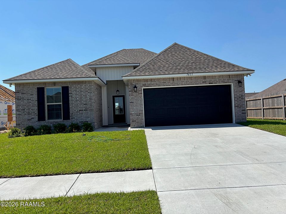 1st image of 7411 Alley Oak Ln