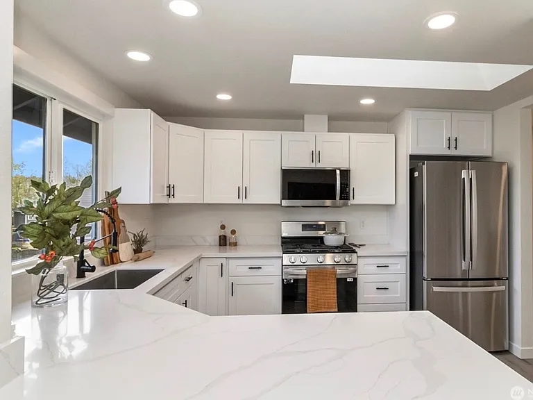 27409 Church Creek Loop NW — Photo 6