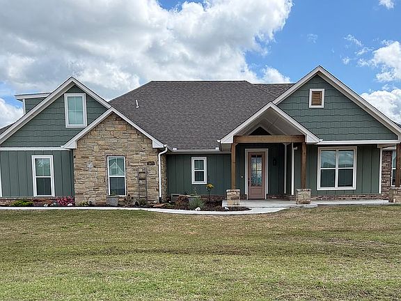 2nd image of 45249 Scotlyn Dr