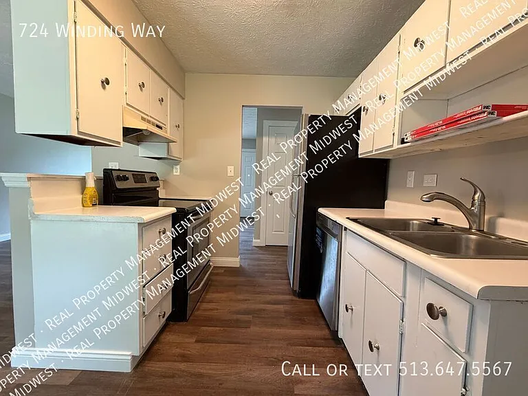 724 Winding Way — Photo 8