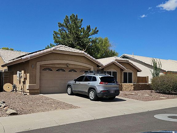 3rd image of 23438 N 43rd Dr