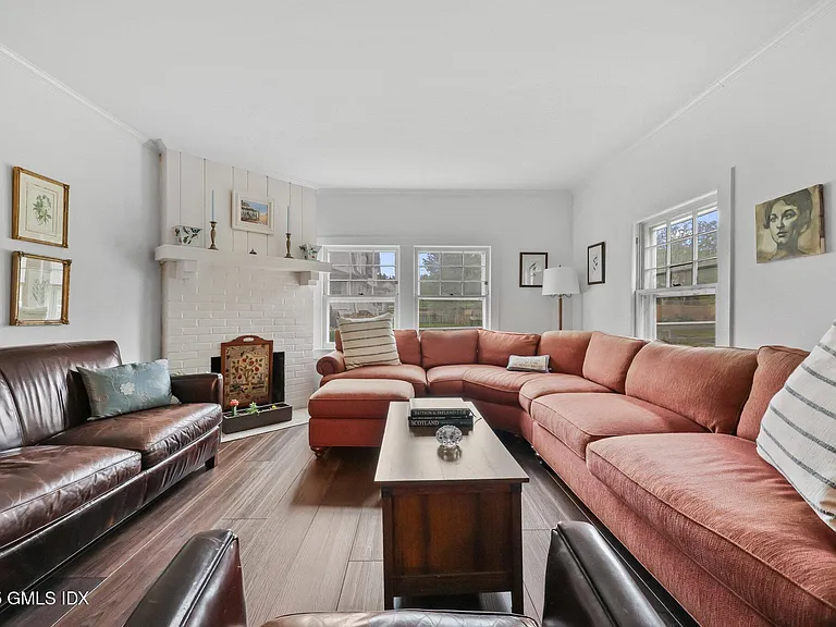 1 Cherry Ln — Photo 12