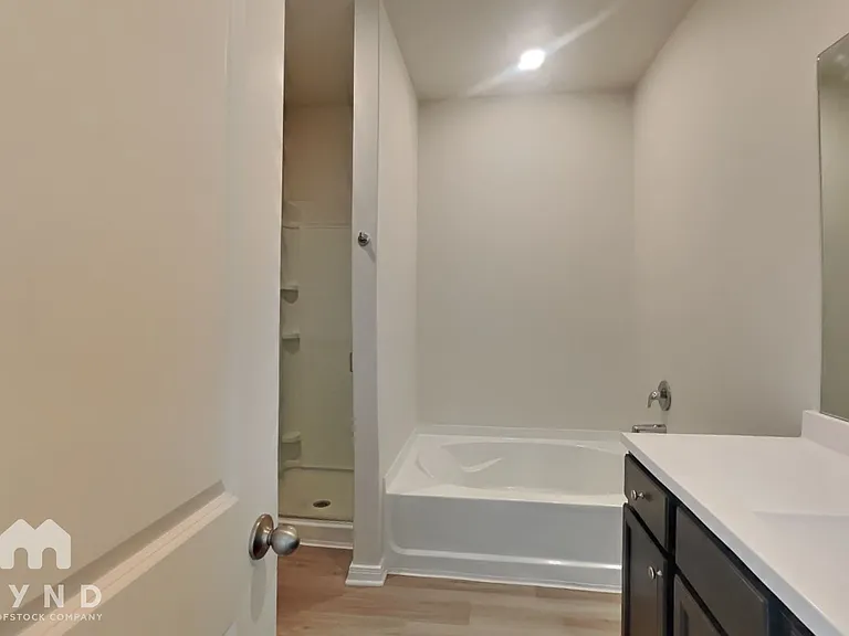 15526 Caramel Springs Dr — Photo 11