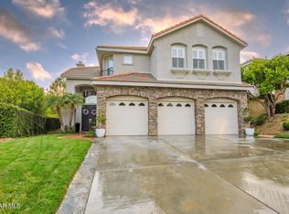 879 Ellesmere Way, Oak Park, CA 91377