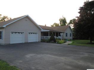 46 School Teacher Rd, Hudson, NY 12534