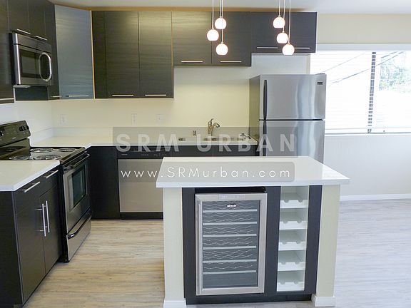 2nd image of 3714 Park Blvd APT 4