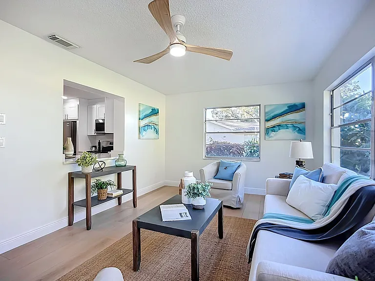 2014 Hampstead Cir — Photo 12
