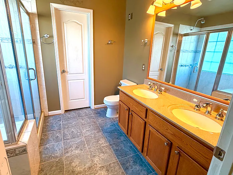 8301 Kingsbench Ct — Photo 17