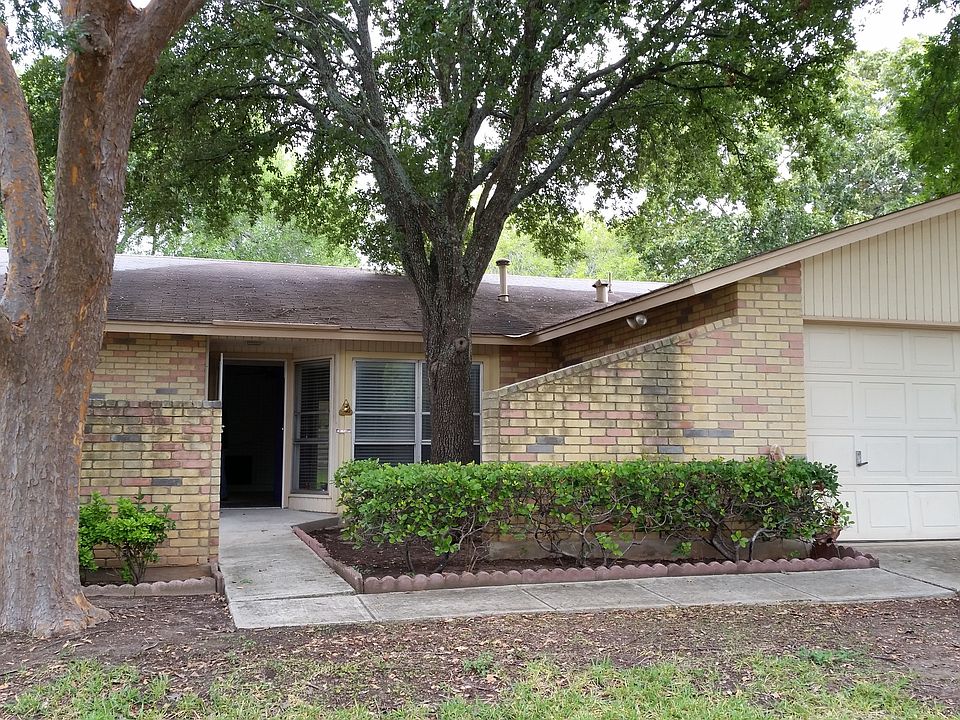 1st image of 8635 Tanbark Dr