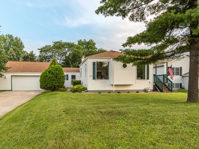 2357 Caton Farm Rd, Crest Hill, IL, 60403