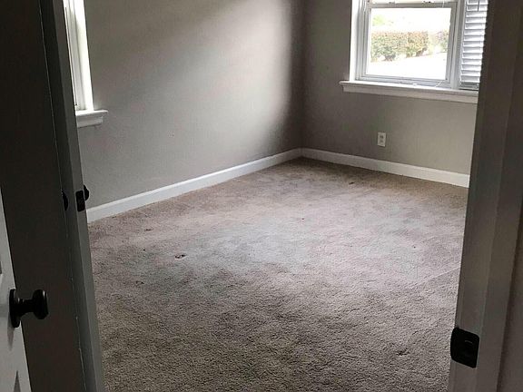 2nd image of 7110 Vernon Ave