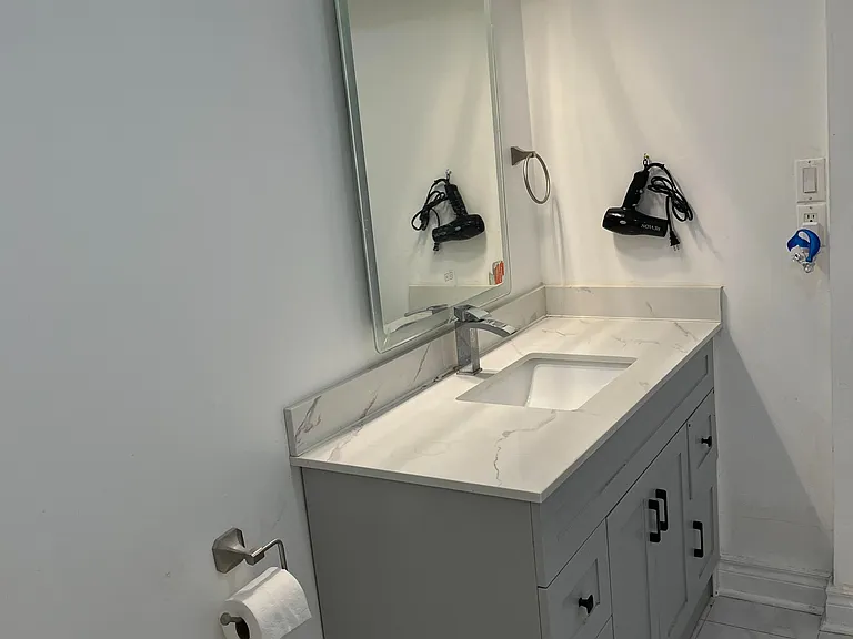 255 Finch Ave E #B1 — Photo 6