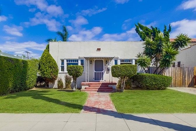 1st image of 4547 Marlborough Dr