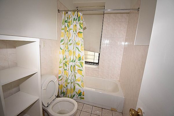 2nd image of 505 Lafayette Ave #1AA