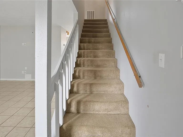 2807 Wildflower Dr #21 — Photo 6