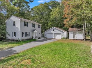 54 Mashapaug Rd, Holland, MA 01521