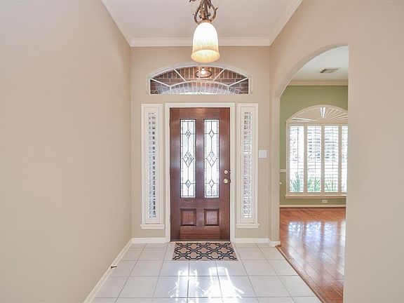 3rd image of 1438 Tahoe Valley Ln
